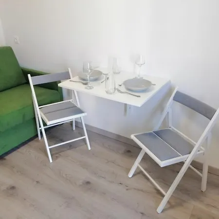 アパート Mara プリモシュテン