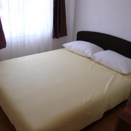 Mara Apartamento Primošten