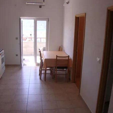 Mara Apartment